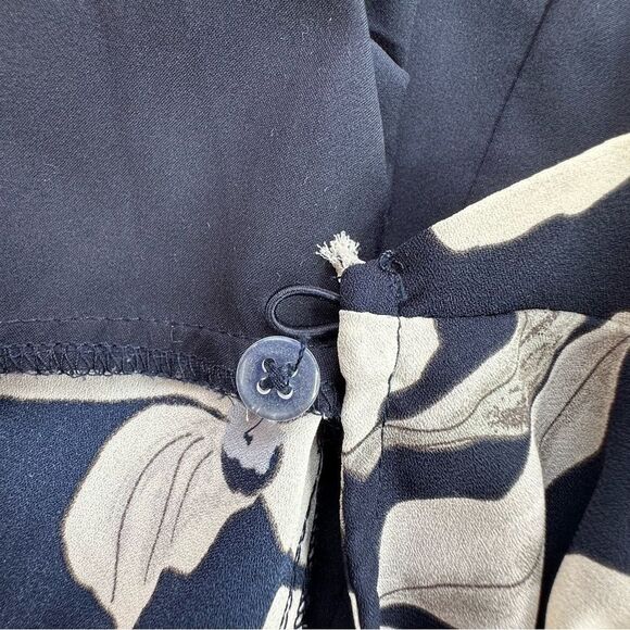 Banana Republic Navy Floral Midi Wrap Dress Dress Size 4 - Picture 14 of 17